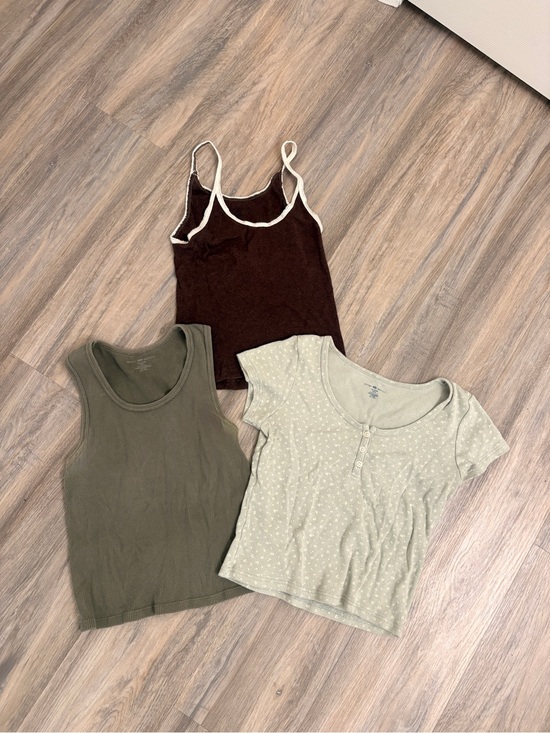 Brandy Melville Tops - Brandy Melville Top Bundle